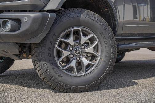 2022 Ford Bronco Badlands