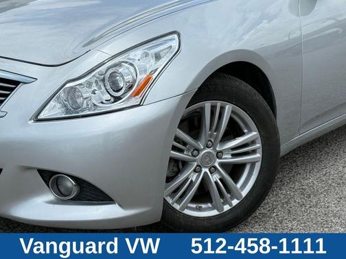 Liquid Platinum 2013 INFINITI G37 Journey