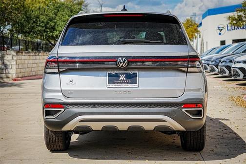 2025 Volkswagen Atlas 2.0T SE