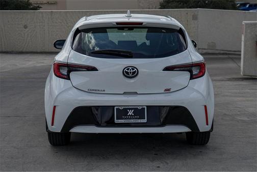 2023 Toyota Corolla Hatchback SE