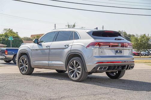 2024 Volkswagen Atlas Cross Sport 2.0T SEL Premium R-Line
