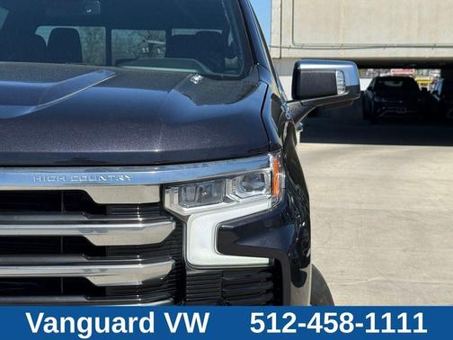 Dark Ash Metallic 2023 Chevrolet Silverado 1500 High Country
