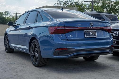 2025 Volkswagen Jetta 1.5T SE