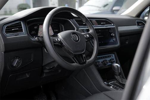 2021 Volkswagen Tiguan 2.0T SEL