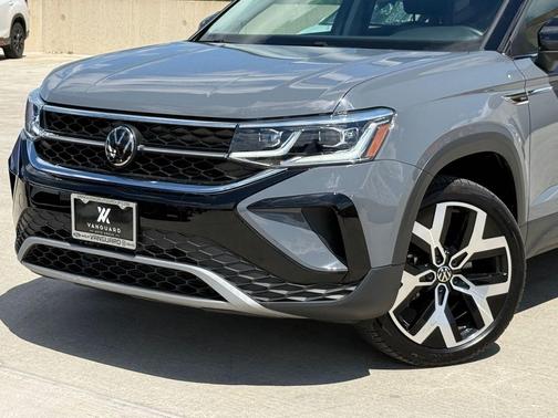 2023 Volkswagen Taos 1.5T SEL