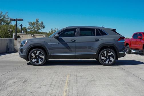 2026 Volkswagen Atlas Cross Sport 2.0T SEL