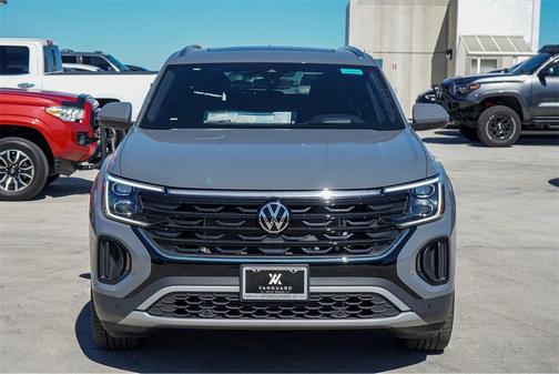 2026 Volkswagen Atlas Cross Sport 2.0T SEL