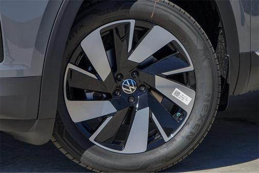 2026 Volkswagen Atlas Cross Sport 2.0T SEL