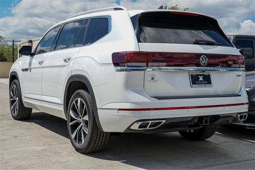2026 Volkswagen Atlas 2.0T SEL Premium R-Line