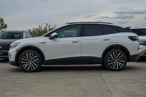 2025 Volkswagen ID.4 Pro