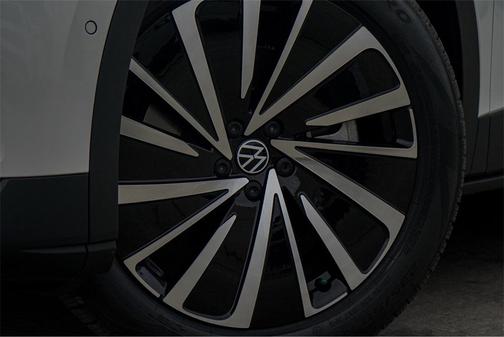 2025 Volkswagen ID.4 Pro