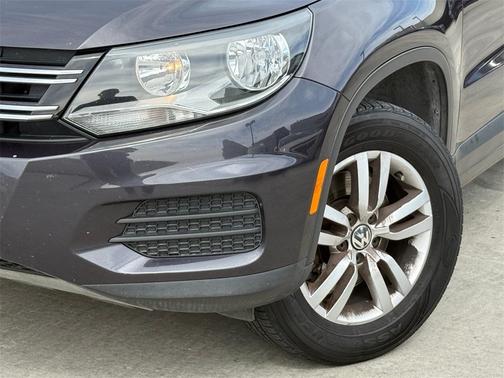 2016 Volkswagen Tiguan S
