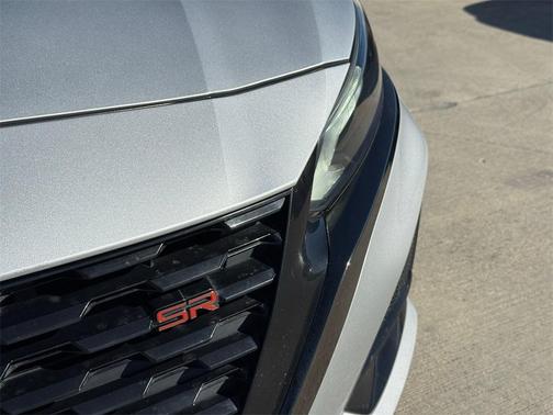 2023 Nissan Altima 2.0 SR