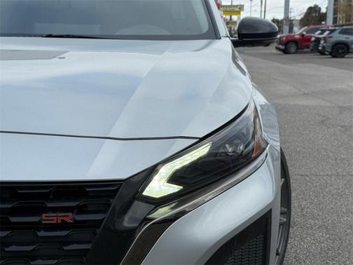 2023 Nissan Altima 2.0 SR