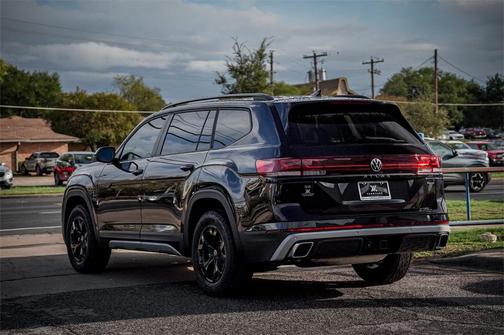 2026 Volkswagen Atlas PEAK EDITION