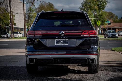 2026 Volkswagen Atlas PEAK EDITION