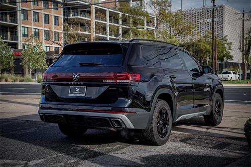 2026 Volkswagen Atlas PEAK EDITION