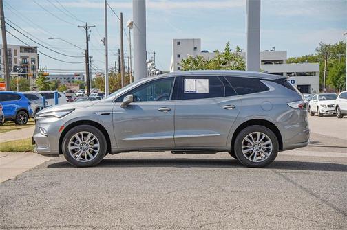 2023 Buick Enclave Avenir