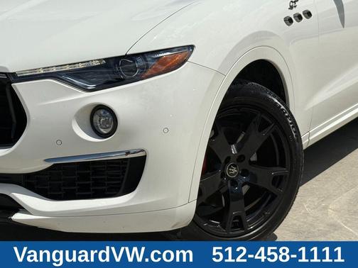 White 2022 Maserati Levante GT