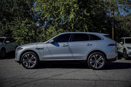 2022 Jaguar F-PACE P250 S