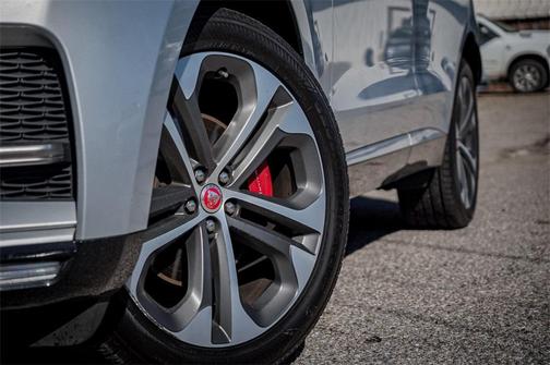 2022 Jaguar F-PACE P250 S