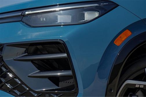 2026 Volkswagen Tiguan 2.0T SEL R-Line