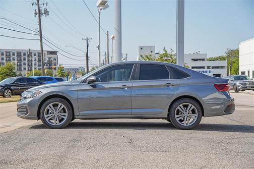 2022 Volkswagen Jetta 1.5T SE