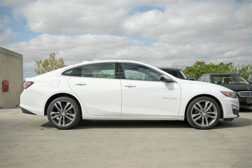 2024 Chevrolet Malibu 2LT