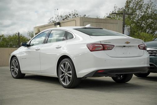 2024 Chevrolet Malibu 2LT