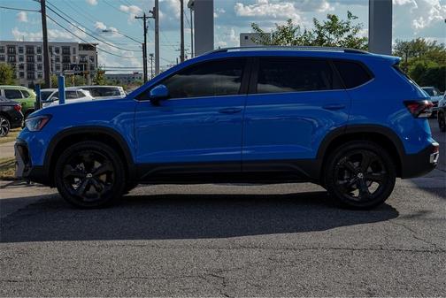 2025 Volkswagen Taos 1.5T SEL