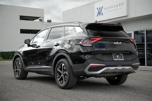 2023 Kia Sportage Hybrid EX