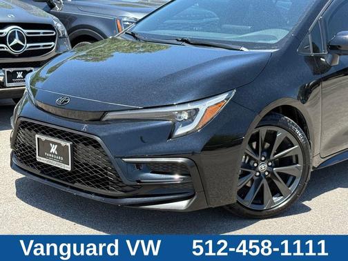 Midnight Black Metallic 2024 Toyota Corolla SE