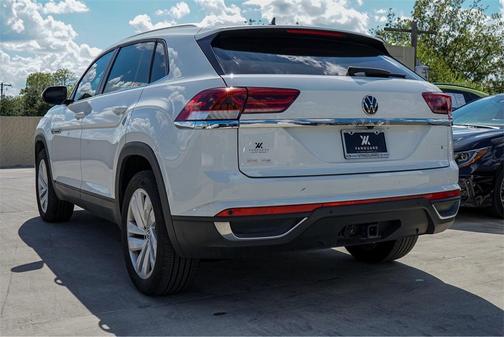 2023 Volkswagen Atlas Cross Sport 3.6L V6 SE w/Technology