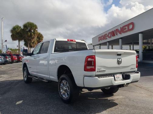 2024 RAM 2500 Laramie Crew Cab 4x4 6'4' Box