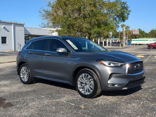 2023 INFINITI QX50 LUXE