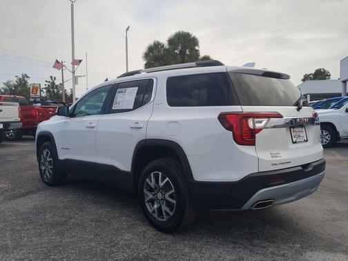 2023 GMC Acadia FWD SLT