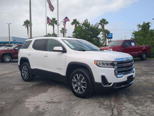 2023 GMC Acadia FWD SLT
