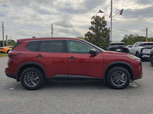 2025 Nissan Rogue S