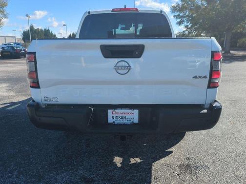 2026 Nissan Frontier S