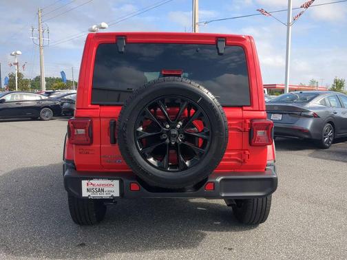2025 Jeep Wrangler 4xe Sahara