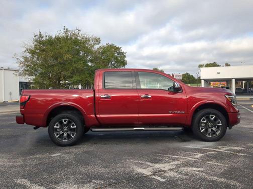 2024 Nissan Titan Platinum Reserve
