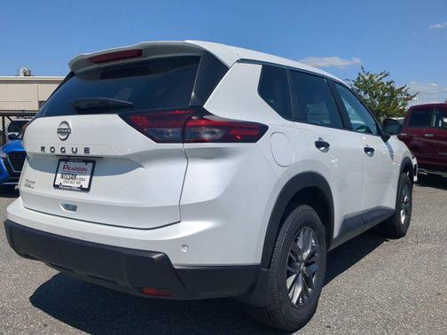 2025 Nissan Rogue S