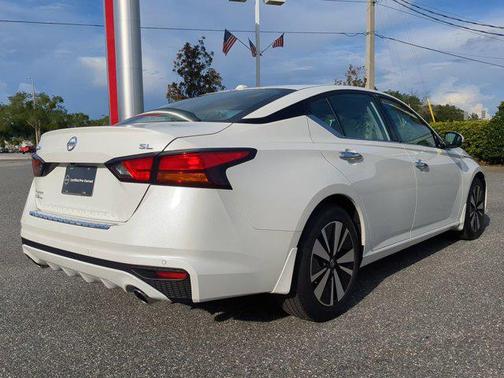 2022 Nissan Altima 2.5 SL