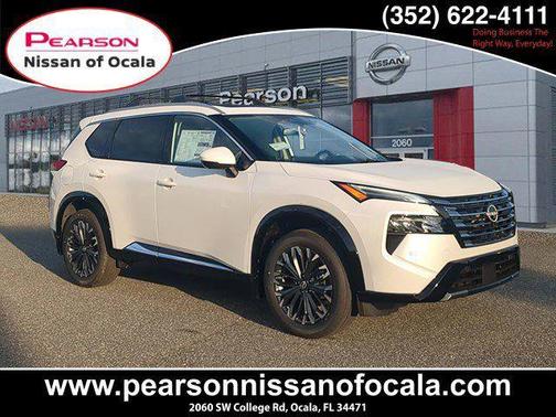 Everest White Pearl Tricoat 2026 Nissan Rogue Platinum