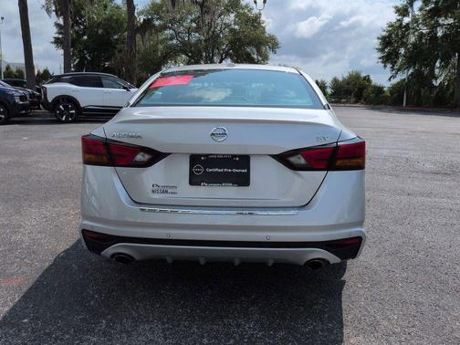 Brilliant Silver Metallic 2020 Nissan Altima 2.5 SV