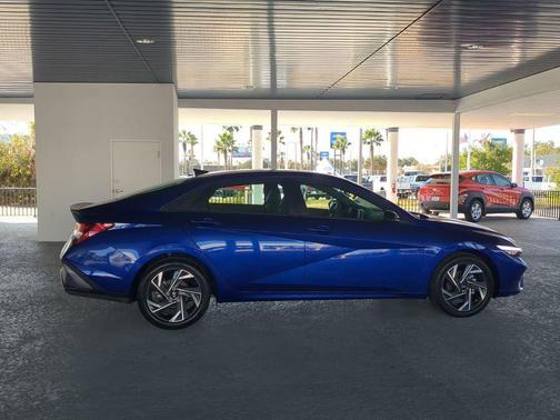 2025 Hyundai ELANTRA Sport