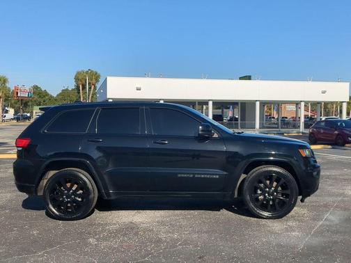 2019 Jeep Grand Cherokee Altitude