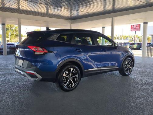 2025 Kia Sportage EX