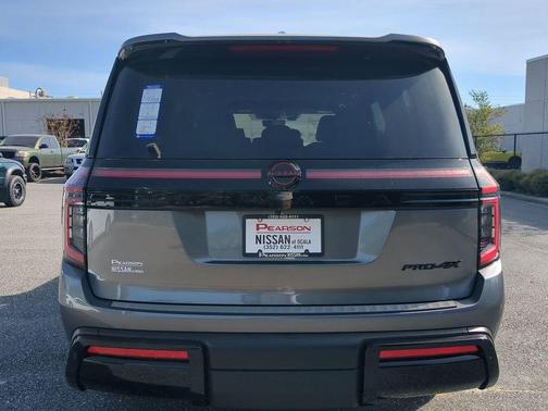 2025 Nissan Armada PRO-4X 4WD