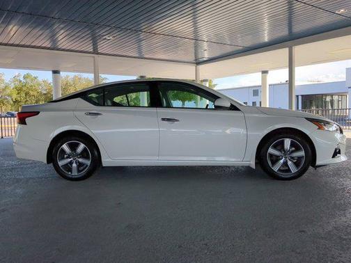 2021 Nissan Altima 2.5 SL